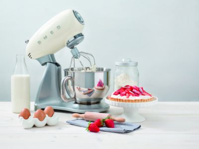 Smeg mixer - klassiek vormgegeven - actie Küchen Design Kleve